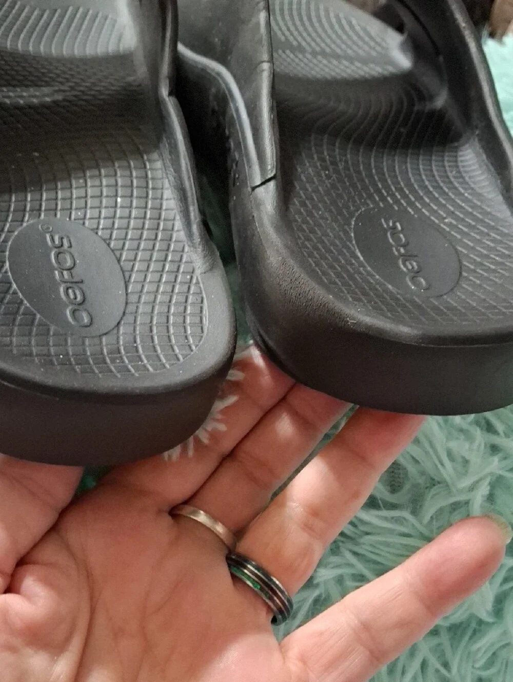 OOFOS Black Men's Recovery Slide Sandals (OF09)